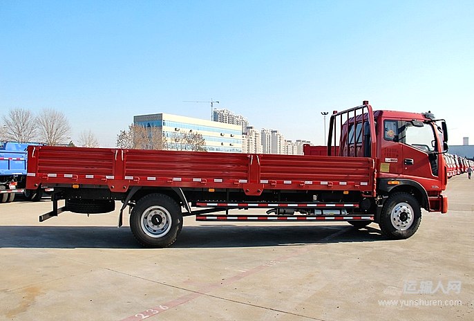 福田瑞沃中卡168马力4x262米栏板式载货车bj1165vkpeg1