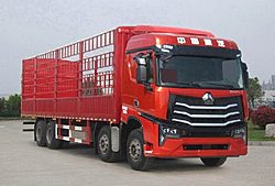 中国重汽豪沃HOWOTS7 沃尊版 460马力 8X4 9.6米 仓栅式国六重卡载货车 (中国重汽变速箱)(ZZ5317CCYV446KF1)