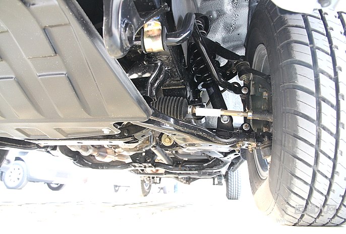 2013款长城 风骏5 商务版 精英型 2.4l汽油 小双排皮卡底盘第161896号