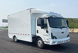 庆铃五十铃EVM100 140kw 4X2 4.13米 厢式纯电动轻卡载货车 (QL5040XXYBEVBNHA2)103.47kwh