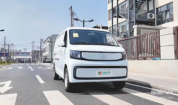 国民创富神车长安睿行EM80焕新：金钟罩50度电+2C快充 8.09万元起