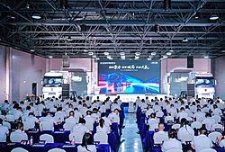 东风新疆2025经销商年中工作会召开