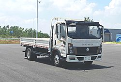 中国重汽轻卡悍将M 148马力 4X2 3.55米 栏板式国六轻卡载货车 (万里扬变速箱)(ZZ1047G3314F145)