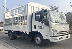 上汽跃进超越C系 C300 超值版 142马力 4X2 3.82米 仓栅式国六轻卡载货车 (万里扬变速箱)(SH5043CCYZFDCWZ5)