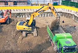 中国重汽汕德卡渣土车 全方位领航城建致富之路！