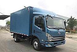 上汽跃进超越C系 C500战斗版 170马力 4X2 4.17米 厢式国六轻卡载货车 (万里扬变速箱)(SH5043XXYZFDDWZ)