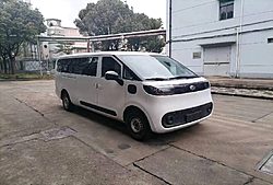 上汽大通MAXUS大拿V1 120kw 双排封闭厢式货车 62kwh