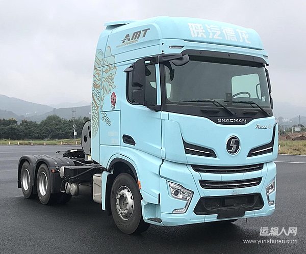 陕汽X6000超凡旗舰版燃气牵引车 高效省心 安全护航