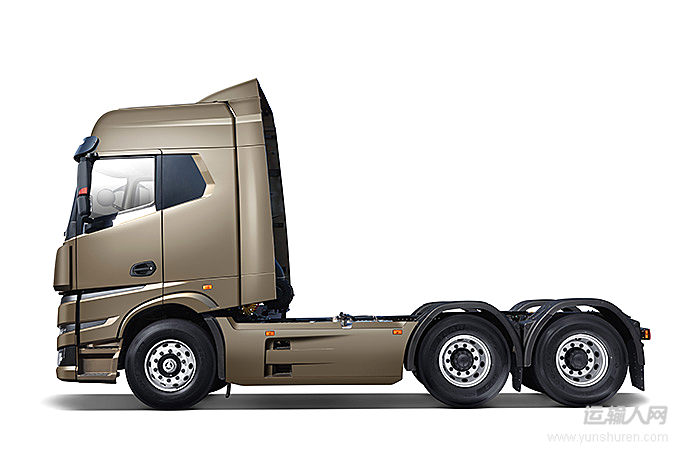 远程汽车m100重卡64甲醇牵引车dnc4250gm4