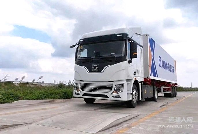 “双11”呼唤“当日达”！徐工4×2底充牵引车已就位