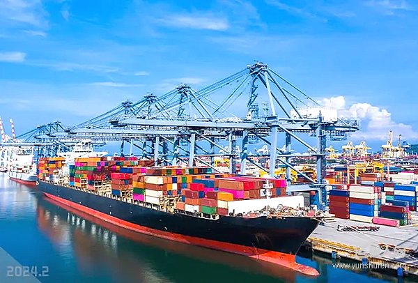 嘉兴港开通欧洲大件直航 完善长三角新能源出海网