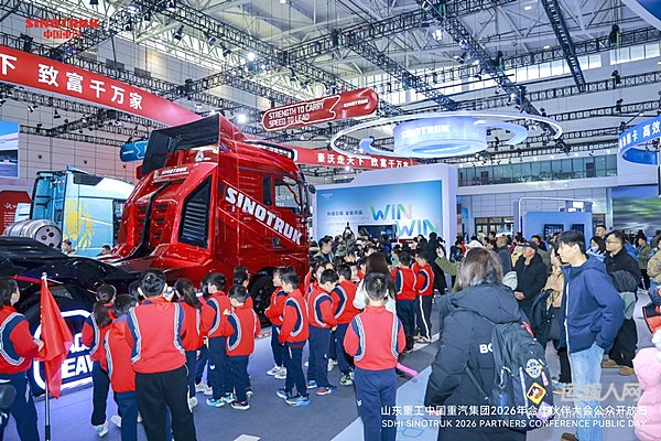 中国重汽市值突破千亿 多增长引擎驱动业绩估值“双击”