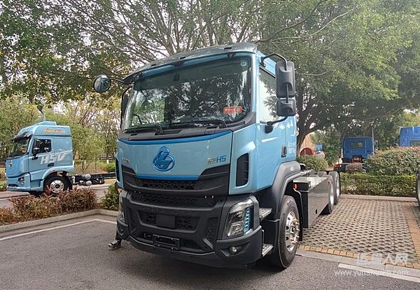 资源运输怎么选？乘龙H5超轻版纯电牵引车给出满分答案