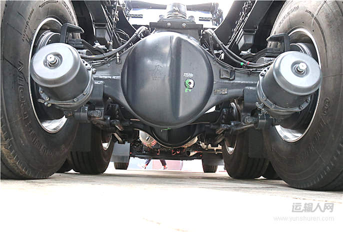 杰狮c6 440马力 amt 6x4 国六 lng牵引车(cq4257hd12384t)底盘第27