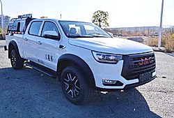 江淮皮卡T8 极驰版 1.999L柴油 170马力 双排皮卡