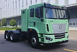 远程新能源商用车 远程X7E 复合版 525kW 6 X 4 充换电一体版重卡牵引车)(HN4251H53C8BEVY)玄武505kwh