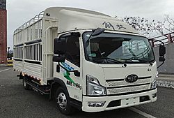 一汽解放轻卡领途 110kw 4X2 4.16米 仓栅式纯电动轻卡载货车 (CA5040CCYP40L3BEVA85)98.04kwh