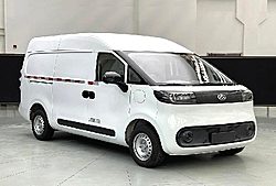 上汽大通MAXUS大拿V1 90kw 双排封闭厢式货车 51kwh