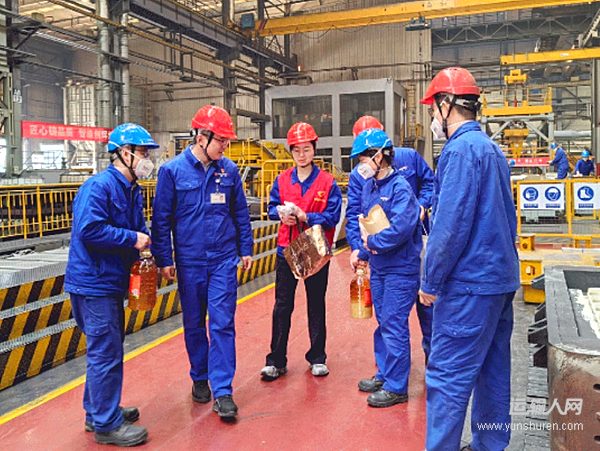 学雷锋 潍柴青年志愿者在行动