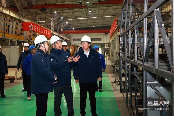 集团领导到中通客车调研指导复工复产并慰问一线职工