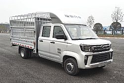 福田祥菱V5 133马力 4X2 3米 仓栅式国六微卡载货车 (星瑞(原六安)变速箱)(BJ5040XXY9AC7-01)