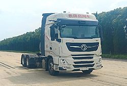 东风商用车天龙旗舰GX 630马力 6X4 国六燃气重卡牵引车 (伊顿手自一体变速箱)(DFH4250C27)