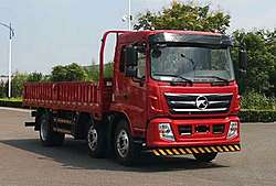凯马方鼎 220马力 4X2 6.75米 栏板式国六中卡载货车 (法士特变速箱)
