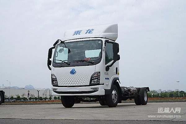 强承载长质保双护航 乘龙翼威2大电量轻卡助运输人安心赚