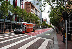 10月大客销量国内遇冷 海外市场成主要增长领域