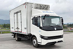 远程新能源商用车星智H8E 2026款 140kw 4X2 4.08米 纯电动冷藏车 (JGL5047XLCBEVGR9)110.06kwh