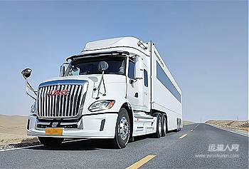 宋老板驭江淮跨越v7房车畅游新疆!