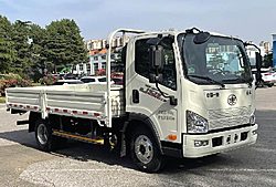 一汽解放轻卡虎V 150马力 4X2 4.2米 栏板式国六轻卡载货车 (法士特变速箱)(CA1071P40K56L2E6A84)