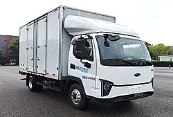 开瑞零米 红蹄快递版 120kw 4X2 4.2米 仓栅式纯电动轻卡载货车 (SQR5045CCYBEVH75)120.27kwh