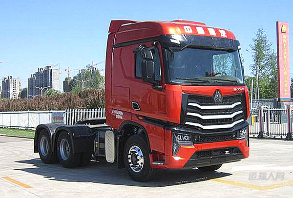 锚定两会航向锻造新质生产力 中国重汽跑出高质量发展加速度