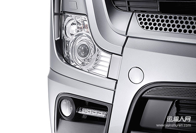 奔驰卡车新actros42420马力公路牵引车1842ls