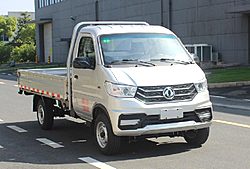东风轻型车小霸王W08 105马力 4X2 3.4米 栏板式国六微卡载货车 (万里扬变速箱)(EQ1030S60N4D)