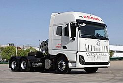 东风商用车天龙KH 舒享版 580马力 6X4 国六重卡牵引车 (伊顿手自一体变速箱)(DFH4250G4)
