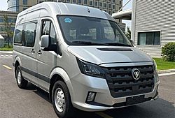 福田图雅诺 图雅诺X7 163马力 1.968L国六柴油 轻客(BJ6518MD5AA-V4)