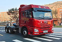 一汽解放青汽鹰驰 500马力 6X4 国六重卡牵引车 (一汽解放变速箱)(CA4255P25K2T1NE6A80)