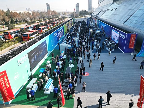 潍柴2025领跑中重型动力市场 2026聚力三大方向再拓新局