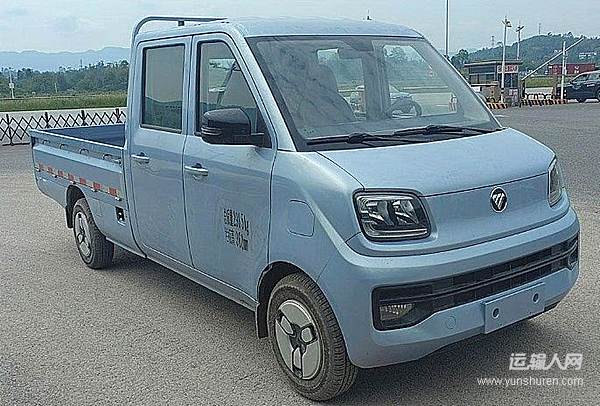 聚焦绿色物流新生态！风景T7&风景i亮相2025新能源汽车下乡青岛站