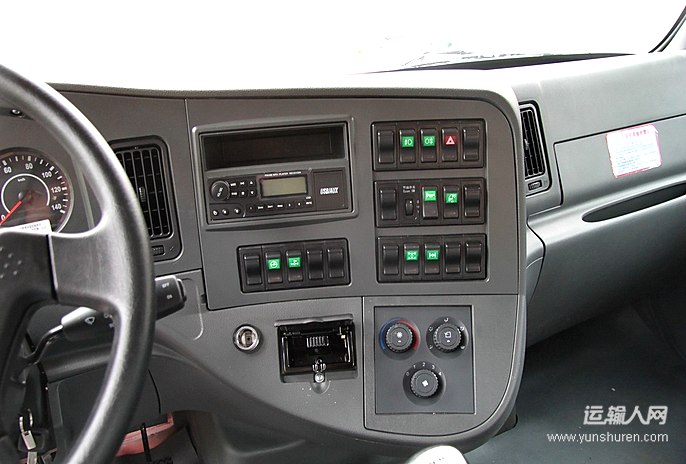 柳特 新安捷(l5r)重卡 220马力 4x2 牵引车(ca4140k2e4r7a95)驾驶室第