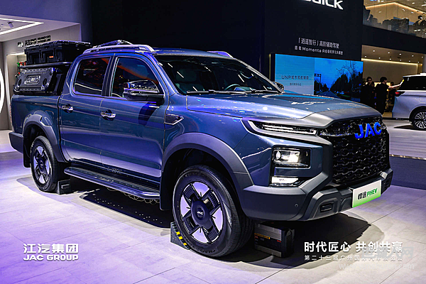 江淮悍途PHEV亮相广州车展 解锁全新多元皮卡生活方式