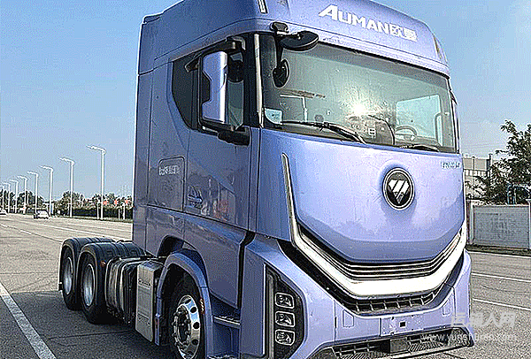 抵达葫芦岛！欧曼银河纯电重卡：智暖Core系统加持轻松适配北方严寒运输