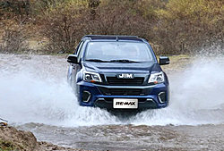 江西五十铃 RE-MAX 4 X2 2.8L柴油 150马力 自动档四驱标箱皮卡 