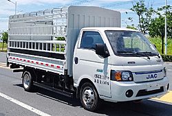 江淮恺达U7 110kw 4X2 4.01米 仓栅式纯电动微卡载货车 (HFC5040CCYPUEV4)70.59kwh