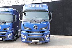 领跑国六时代   陕汽国六比国五省油