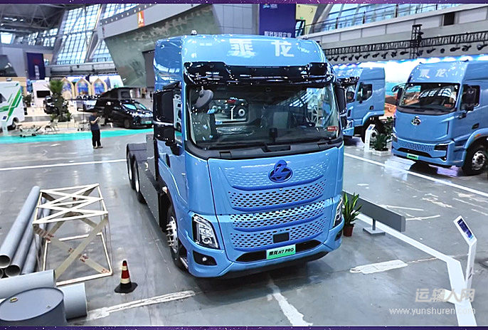 乘龙H7 Pro大电量牵引车,856马力+600度大电量无惧干线重载!