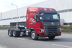 东风柳汽乘龙HK 640马力 6X4 国六燃气重卡牵引车 (法士特手自一体变速箱)(LZ4250H7DM03)