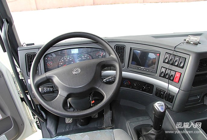 东风柳汽乘龙m5310马力6x456米自卸车lz3258m5da